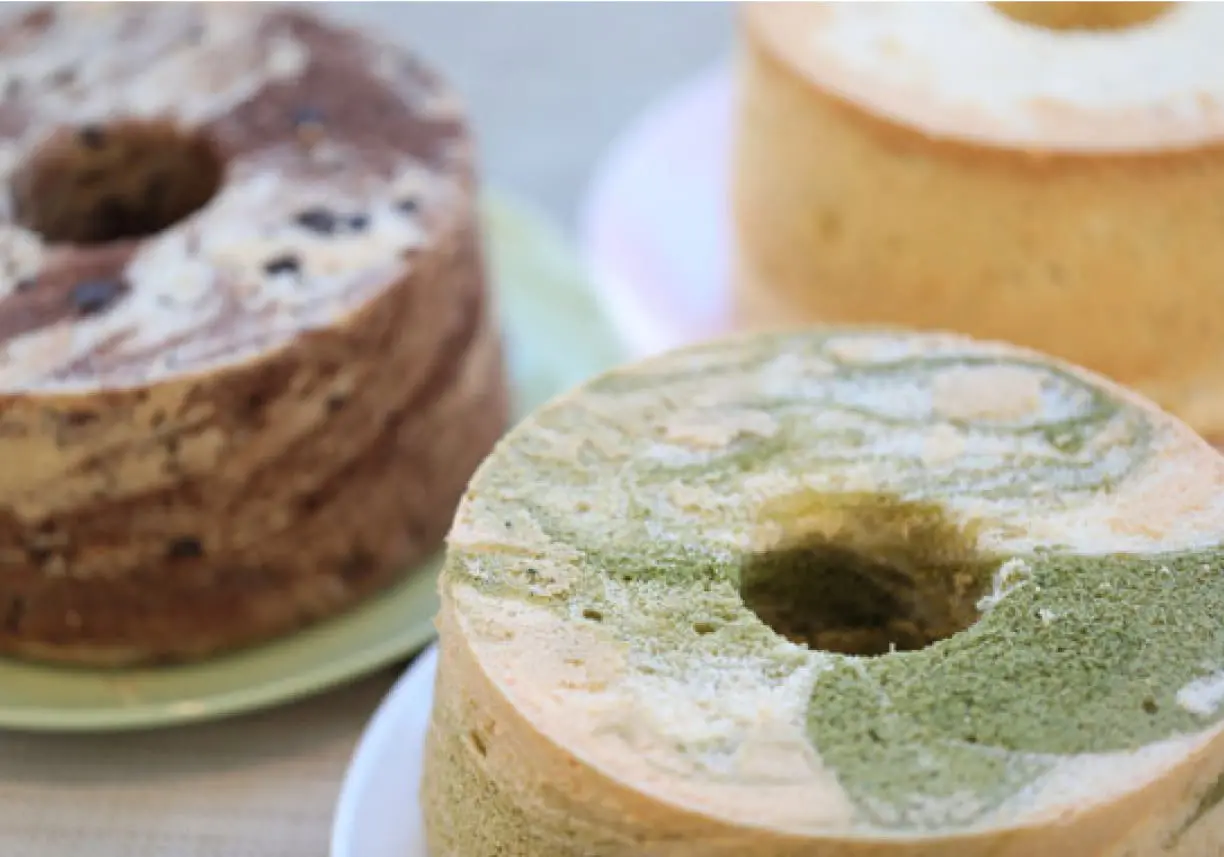 プレーン以外のシフォンケーキの画像